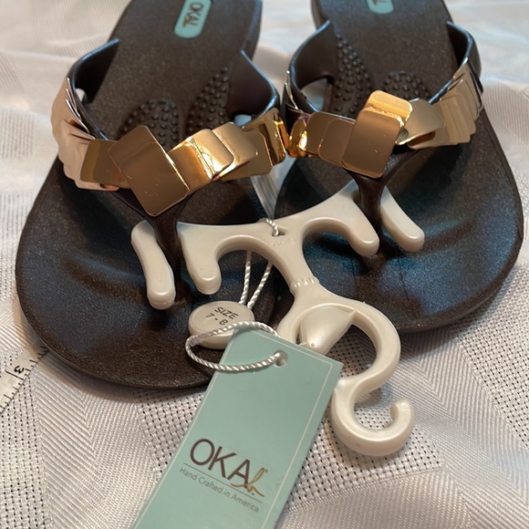 NWT OKA b. Diana Hot Chocolate Sz Medium (7-8) Women Sandals - Picture 10 of 13